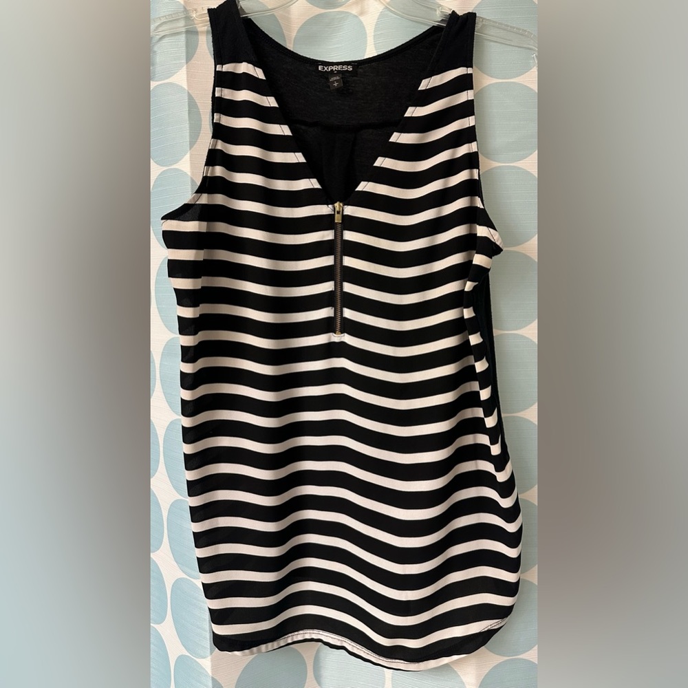 Express Sleeveless Zip Tank Top, Black/White, Size S
